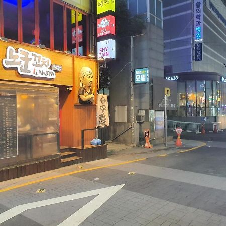 Egg Motel Busan Luaran gambar