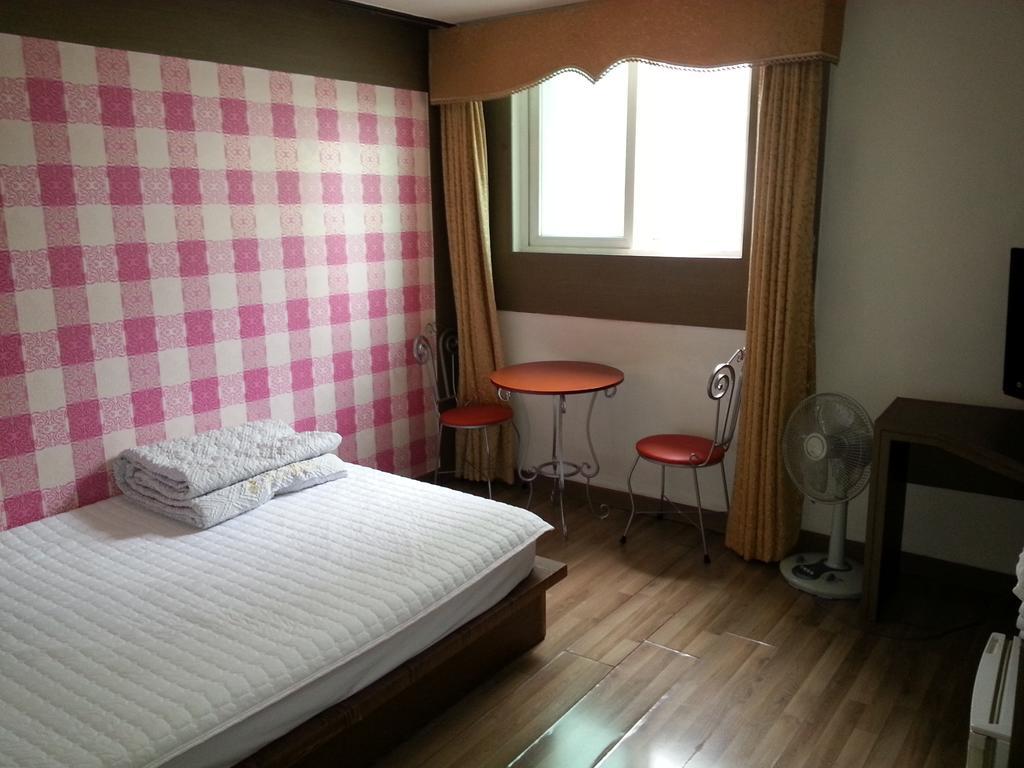 Egg Motel Busan Bilik gambar